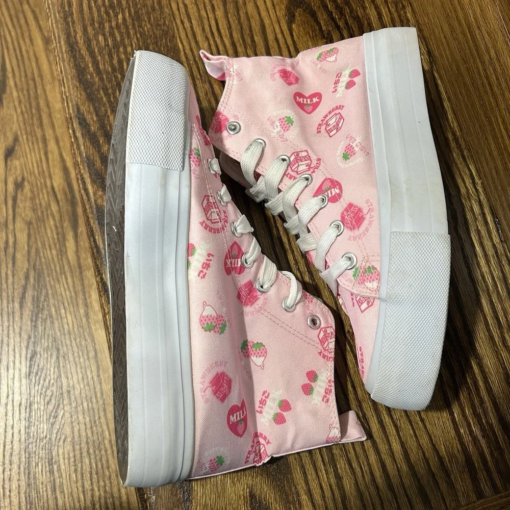 Hot Topic Strawberry Milk Pink Platform High Top Canvas Sneakers Women's 7 Shoes